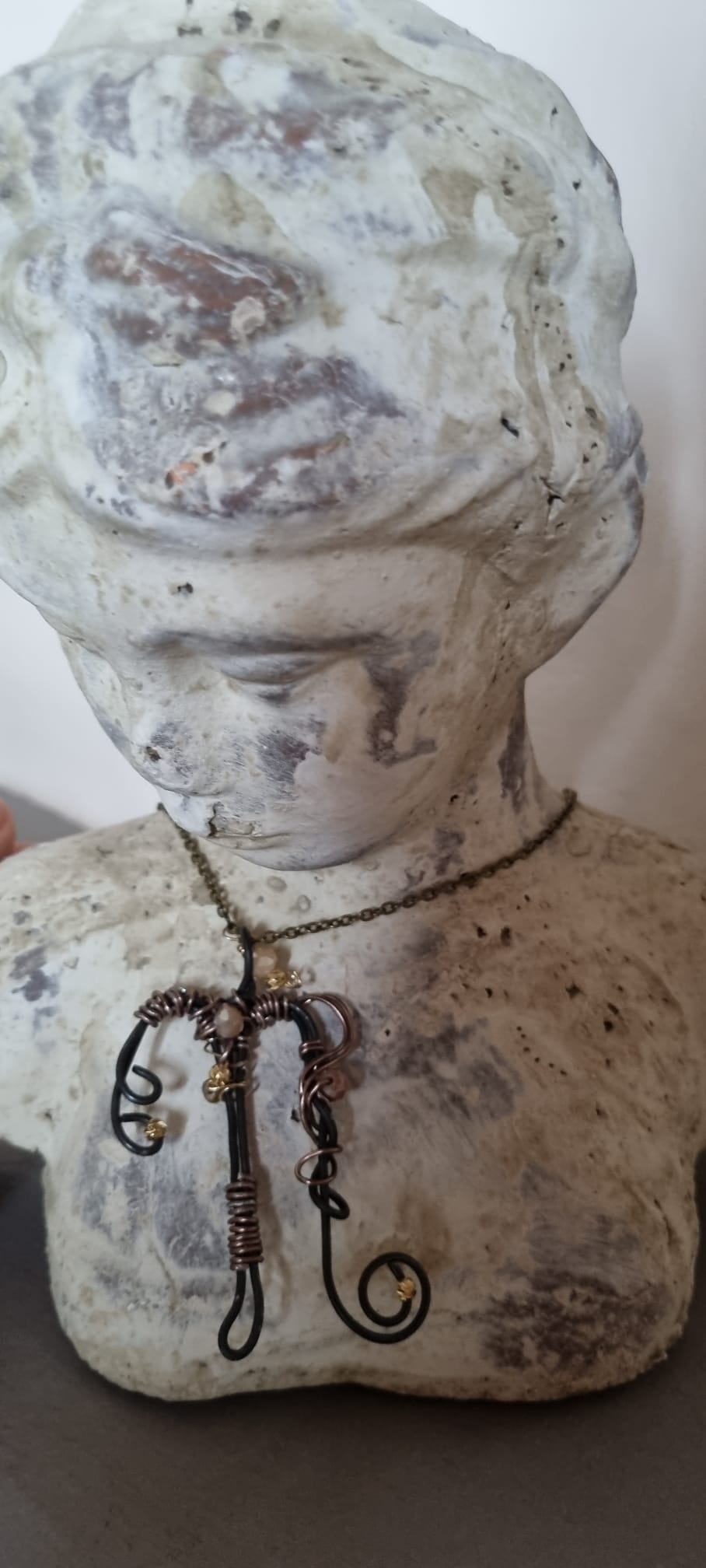 COLLANA CON LETTERA N