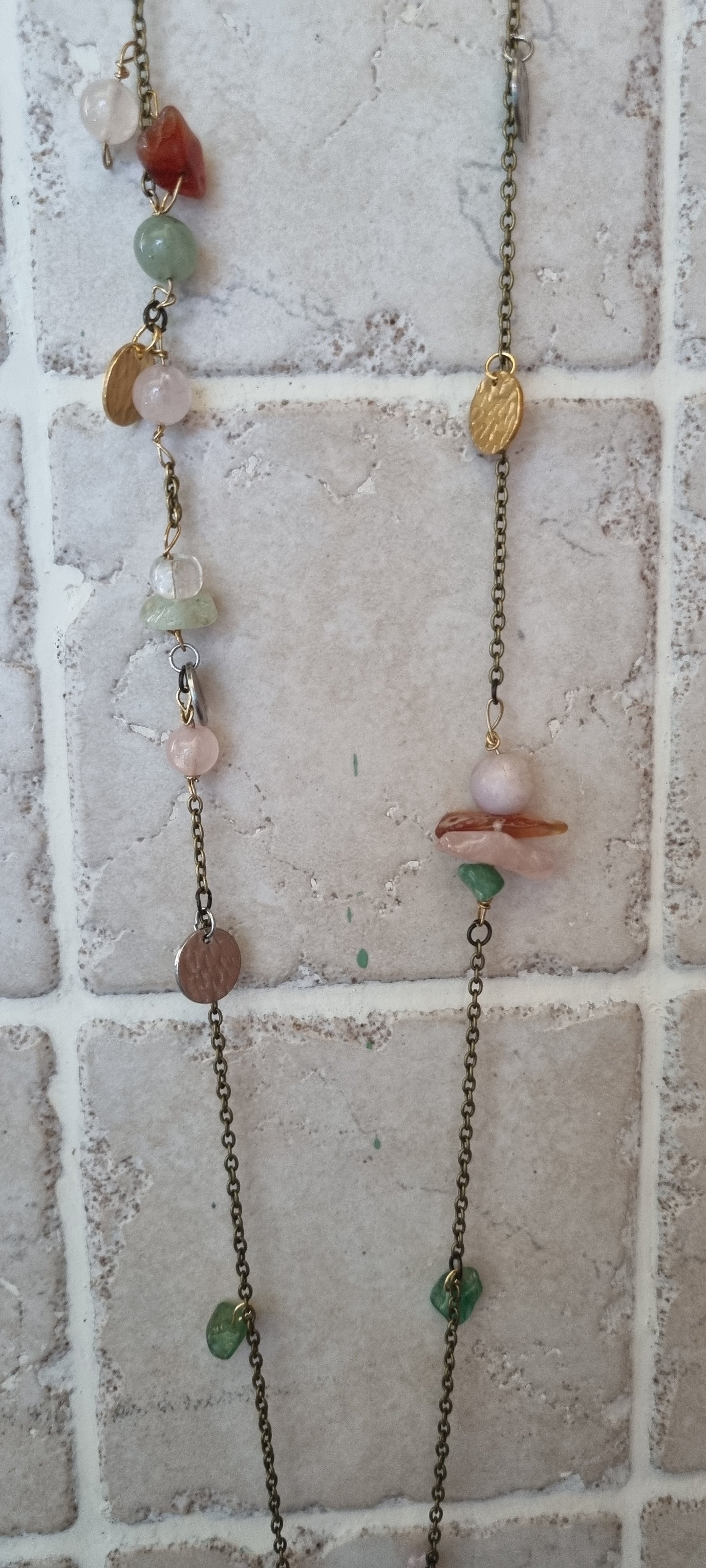 COLLANA LUNGA CON PIETRE DURE