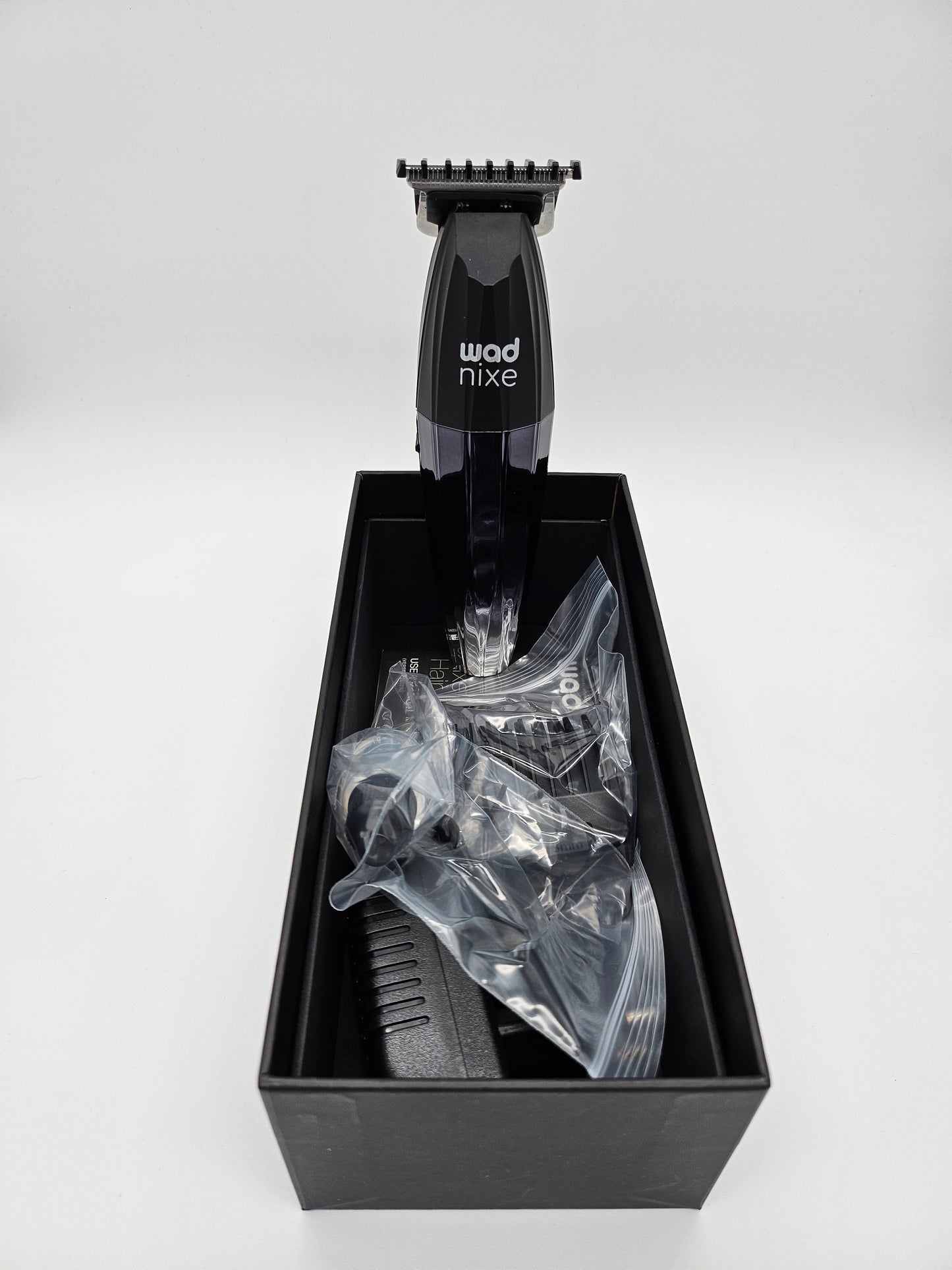 REGOLA BARBA/CAPELLI NIXE